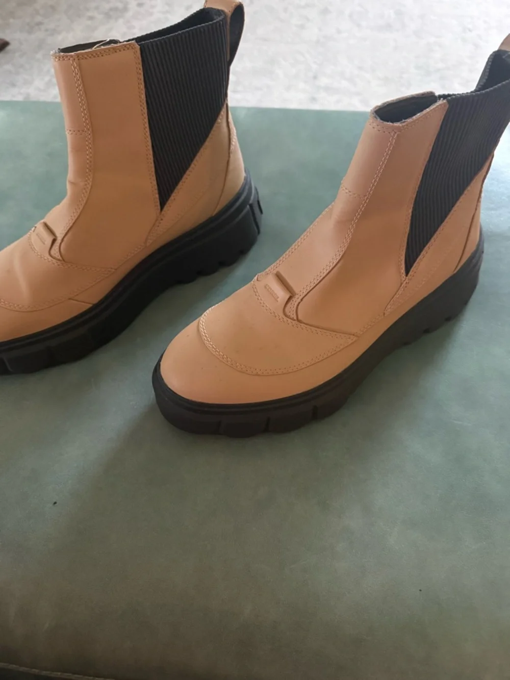 Sorel Caribou X Women's Chelsea Boot in Canoe and Jet - Picture 9 of 13